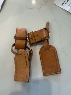 Louis Vuitton Tan Leather Luggage Tags with Gold-Tone Buckles - Pair